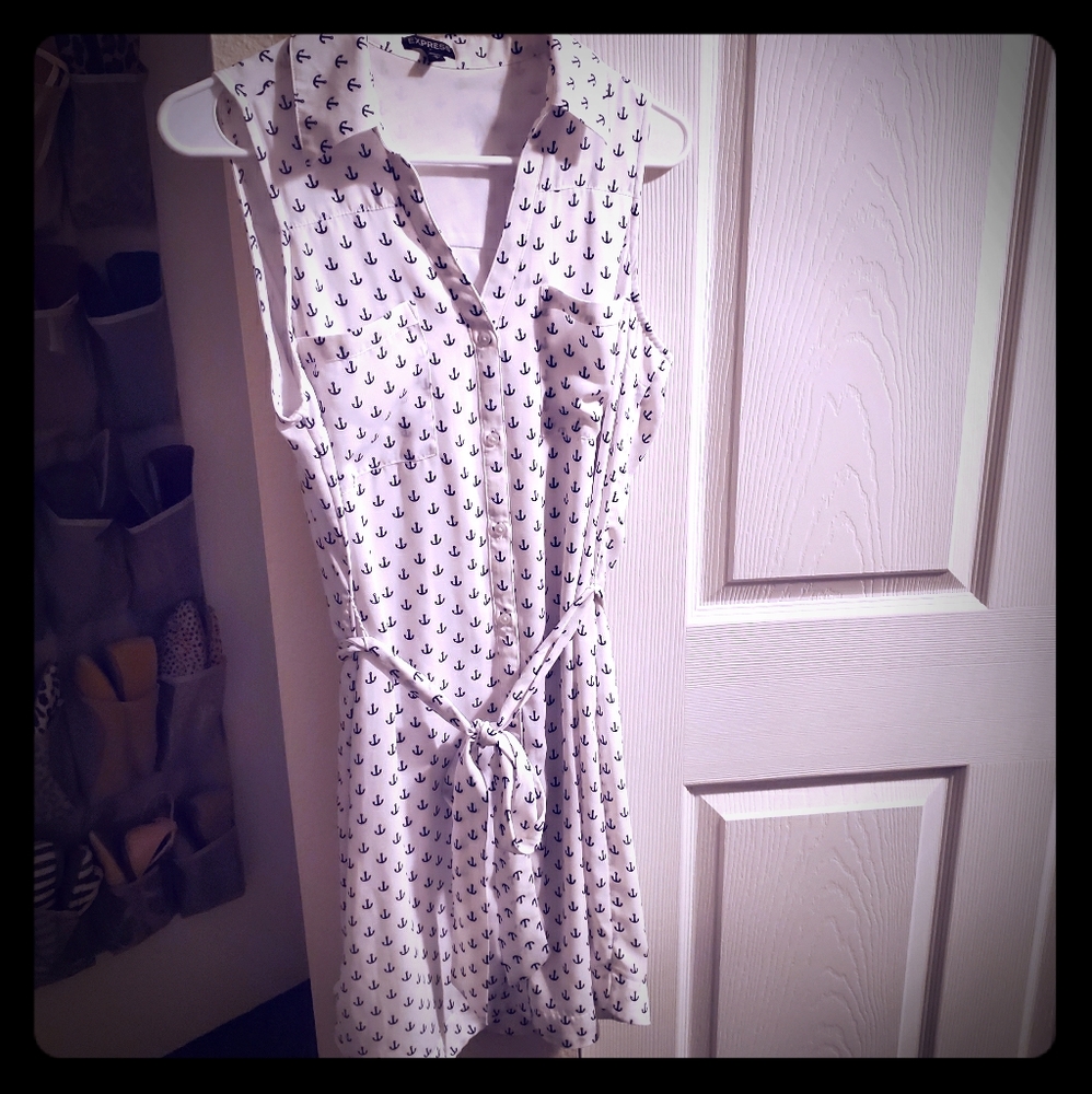 Express nautical anchor shirtdress